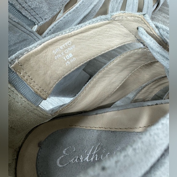 NEW Earthies Saletto Pale Gray Suede Back Zip Square Pump Heels Womens Size 10 - Picture 7 of 12